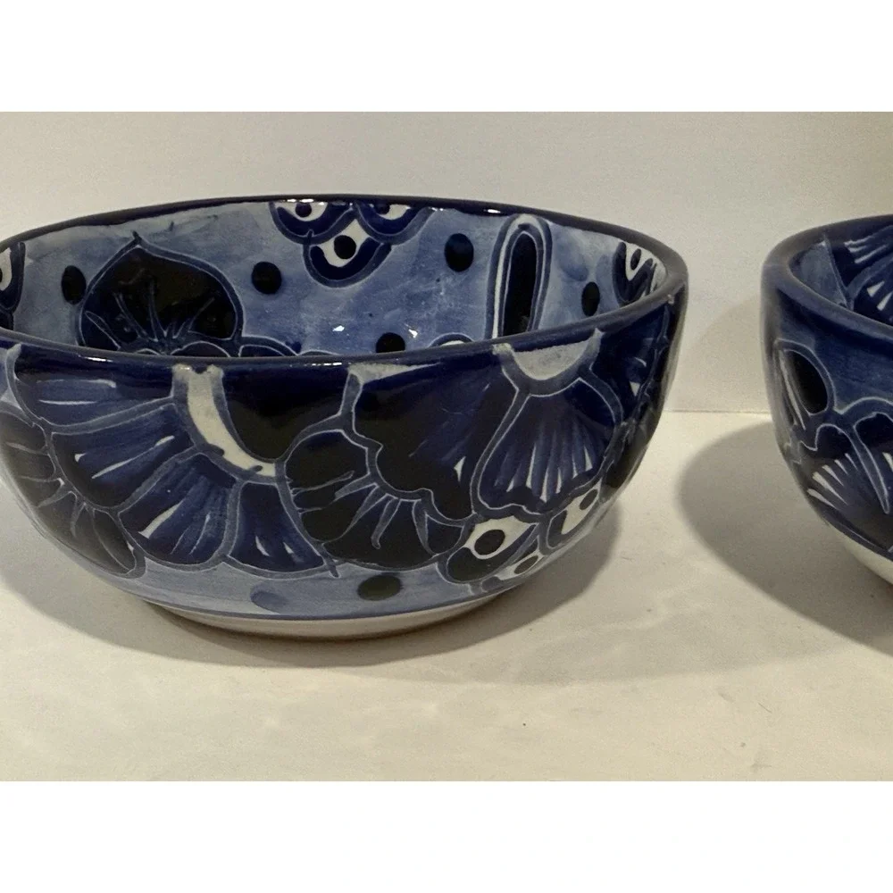 VTG Lot 2 Mexican Talavera Pottery Bowls Blue & White Floral 5x2